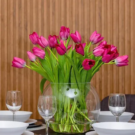 Apartmanhotel Mennica - Center By Renters Prestige Varsó