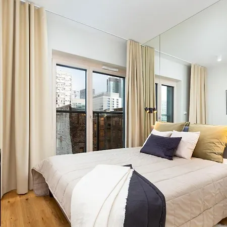 Mennica - Center By Renters Prestige